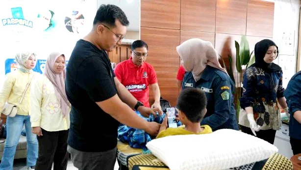 Pemkab Konawe, BPR Bahteramas dan Kantor Imigrasi Kendari Sinergi gelar Baksos Sambut HUT RI